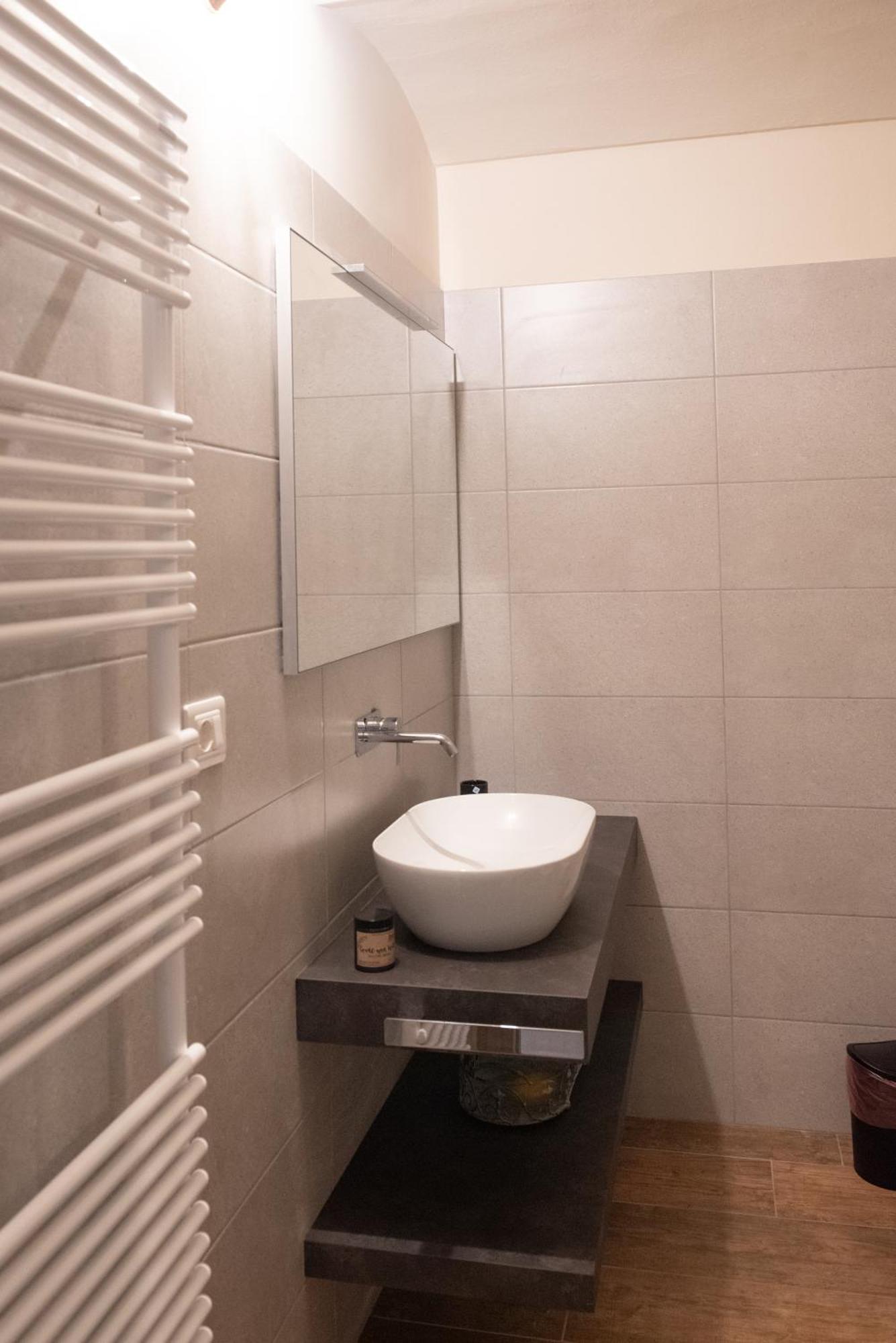 Hotel Byvigin Magliano Alfieri Esterno foto