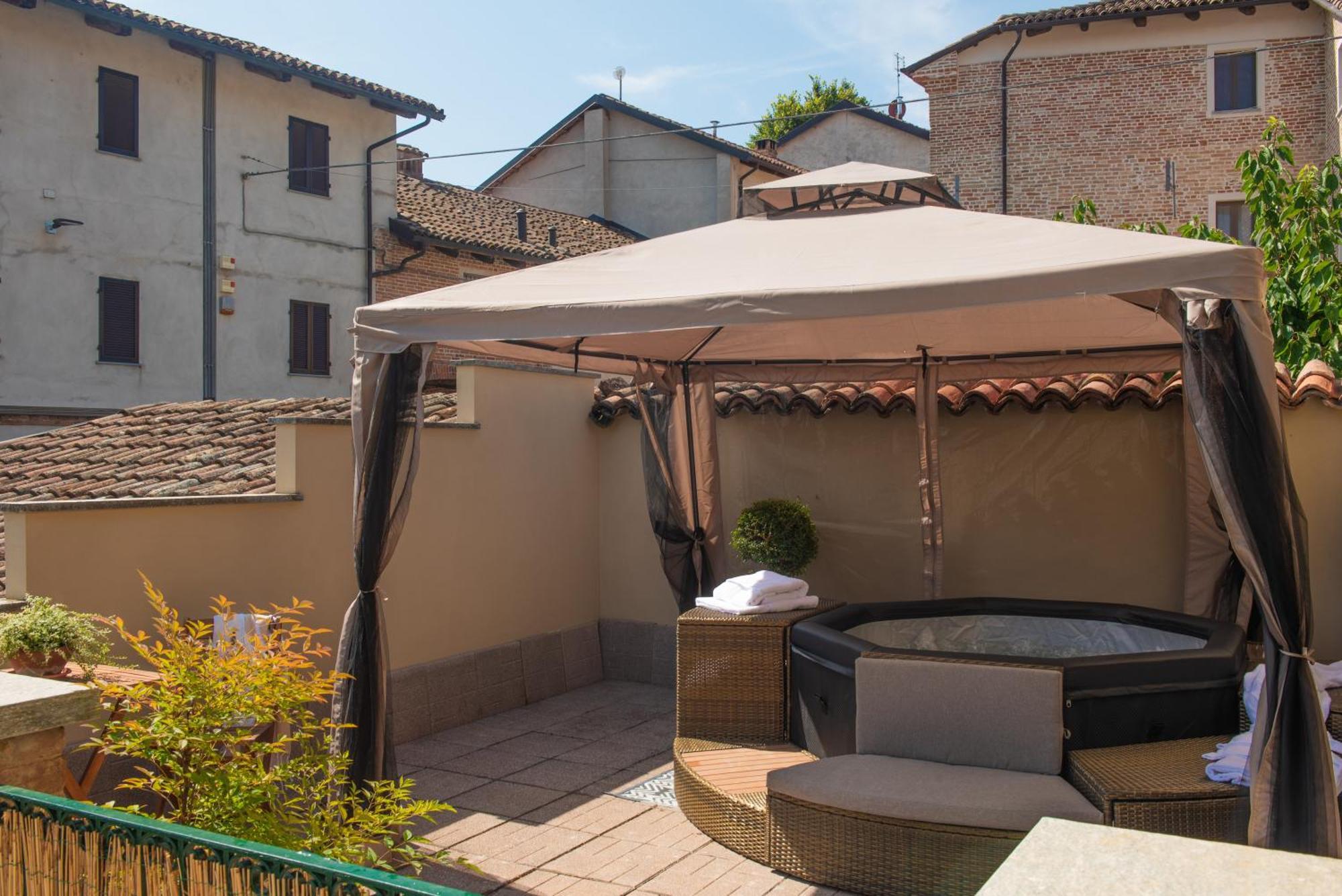 Hotel Byvigin Magliano Alfieri Esterno foto